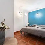 Frühstückspension La Casa De Familia 3*